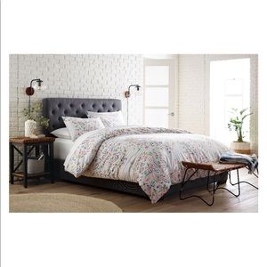 Threshold brand floral full/queen duvet set